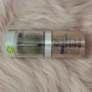 Brand New COVERGIRL TRUblend  FOUNDATION BASE